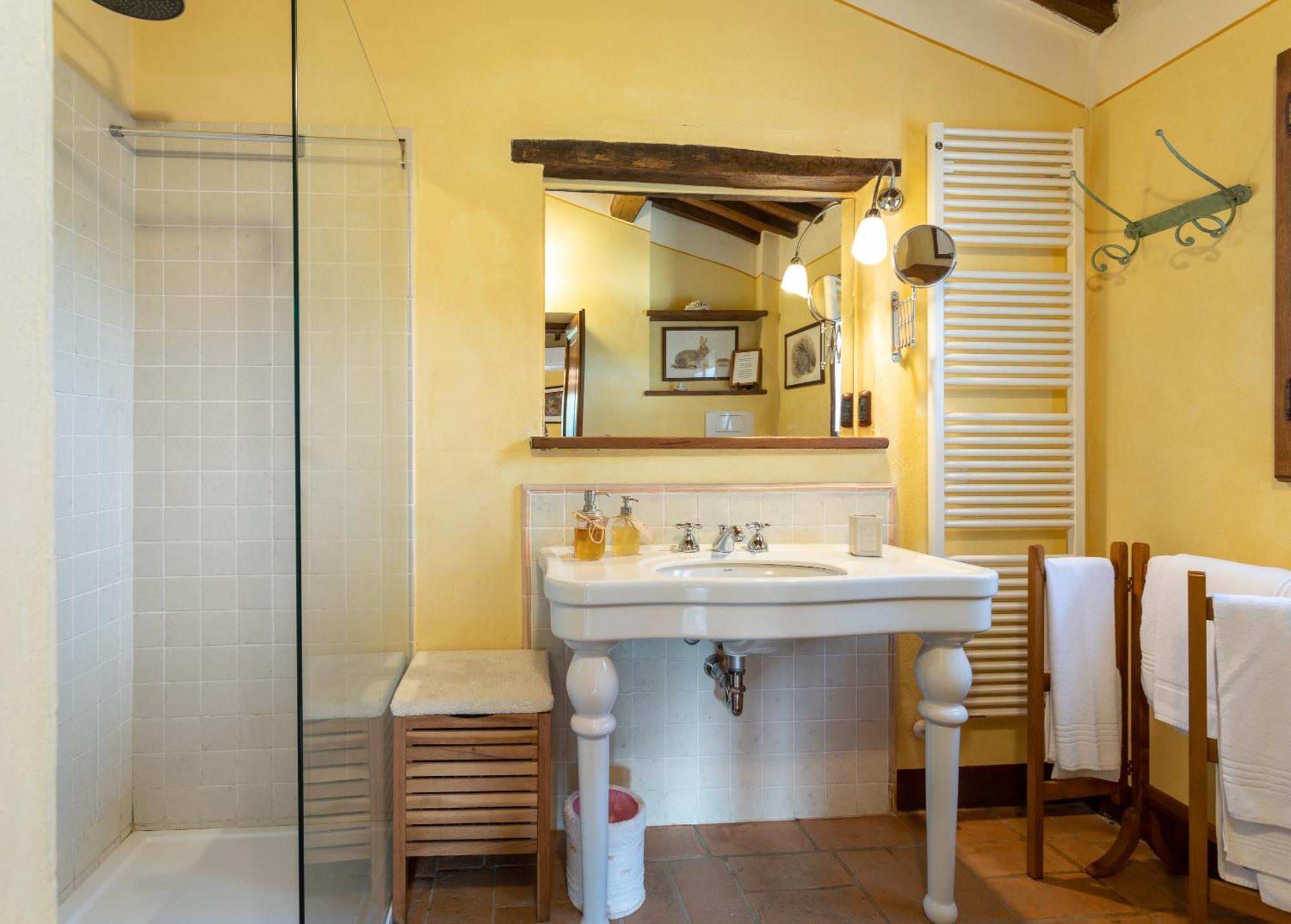Fontanaro Farm And Culinary School Villa Paciano Exterior foto